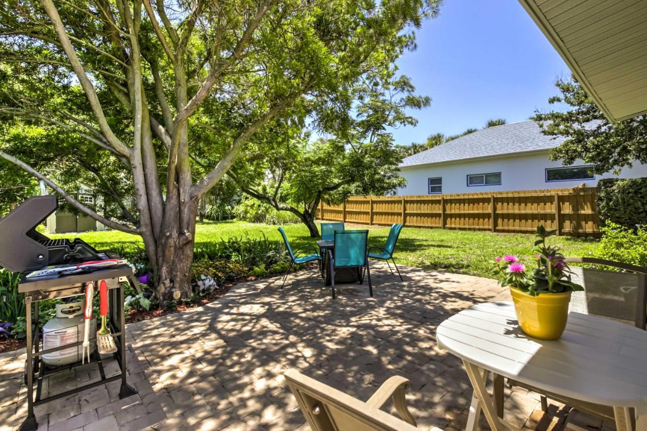 New Smyrna Beach Abode With Fire Pit, Walk To Beach!ヴィラ エクステリア 写真